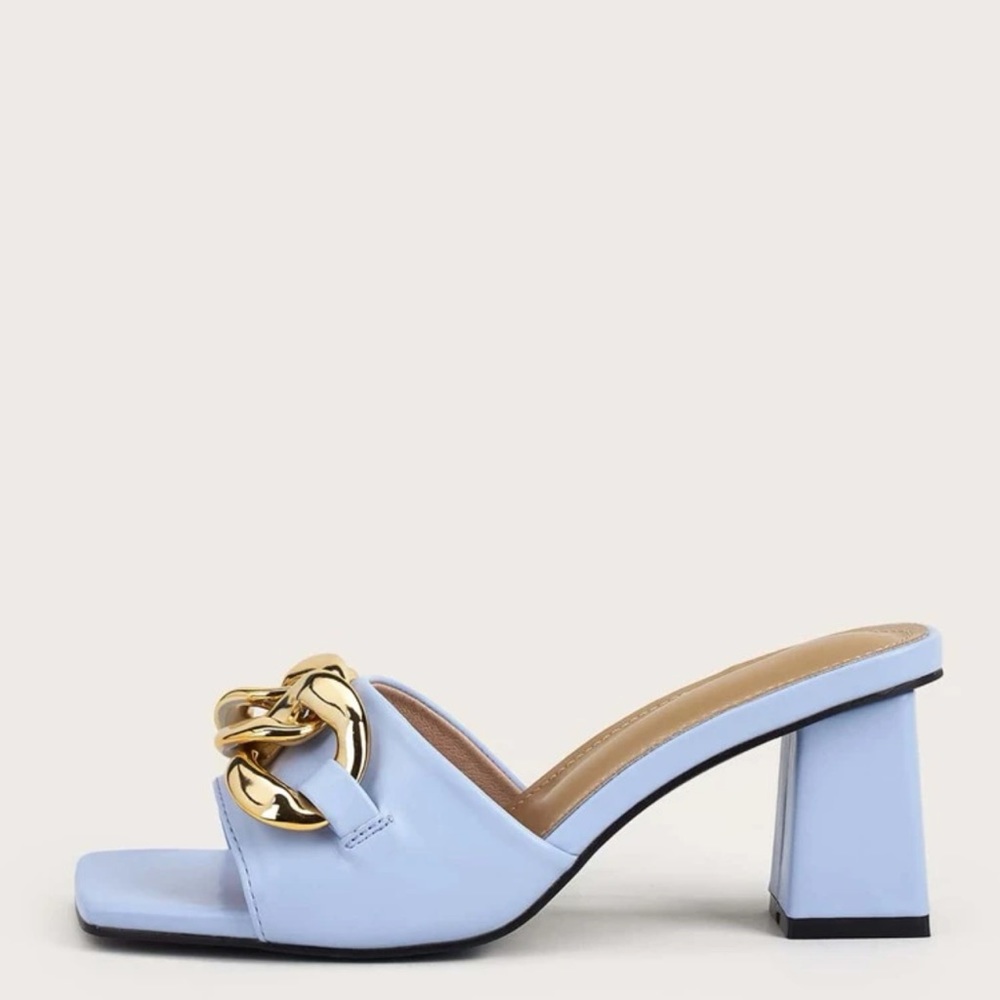 Dusty Blue Gold Chain Open Toed Block Heeled Sandals - Size 8 - Picture 2 of 5